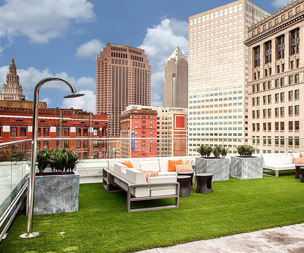 Azure Rooftop the 9