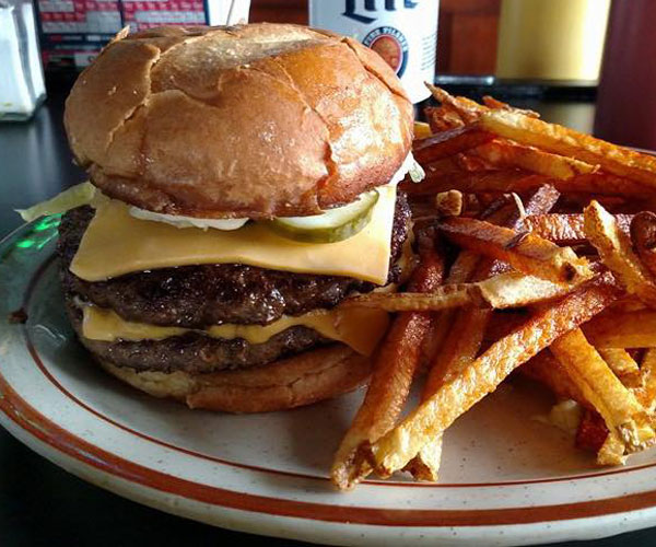 Stevenson's Bar and Grill